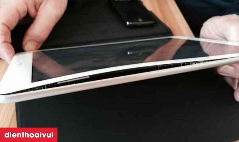 C&aacute;c dấu hiệu nhận biết bạn cần thay pin iPad Gen 8 2020 ch&iacute;nh h&atilde;ng Pisen nhanh ch&oacute;ng