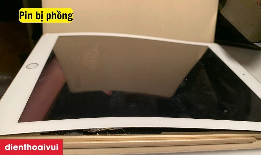 Khi n&agrave;o n&ecirc;n thay pin cho iPad?
