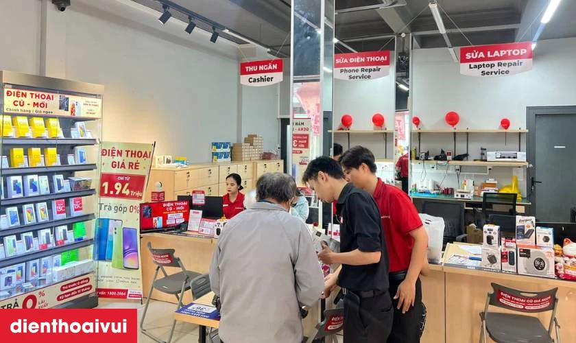 Dịch vụ thay pin iPad Pro 12.9 2021 chính hãng Pisen lấy liền tại Điện Thoại Vui