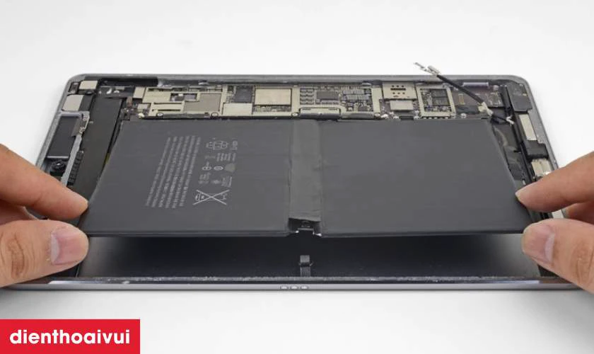 C&oacute; n&ecirc;n thay pin iPad Pro iPad Pro 9.7 2016 ch&iacute;nh h&atilde;ng Vmas kh&ocirc;ng?