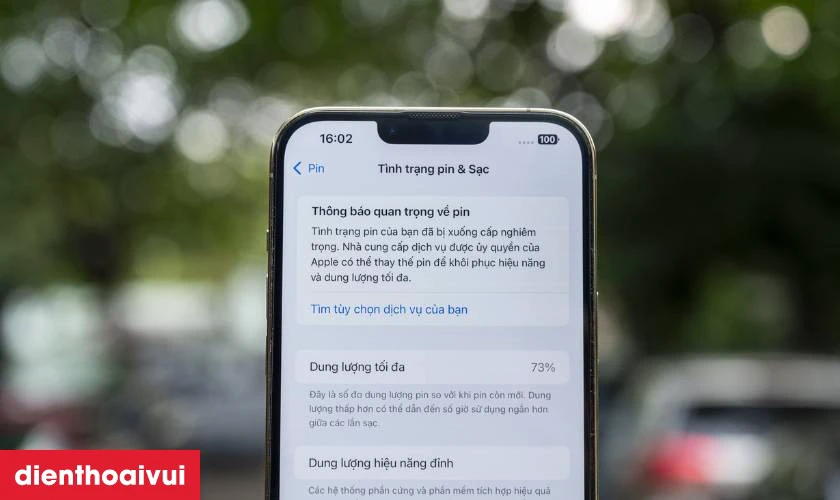 C&aacute;ch kiểm tra t&igrave;nh trạng pin iPhone 13 Pro