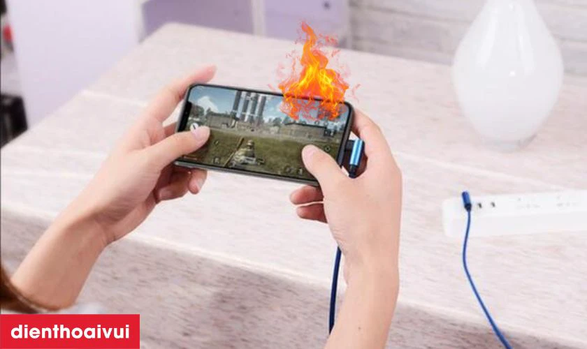 Nguy&ecirc;n nh&acirc;n pin iPhone bị chai ph&ograve;ng v&agrave; hư hỏng