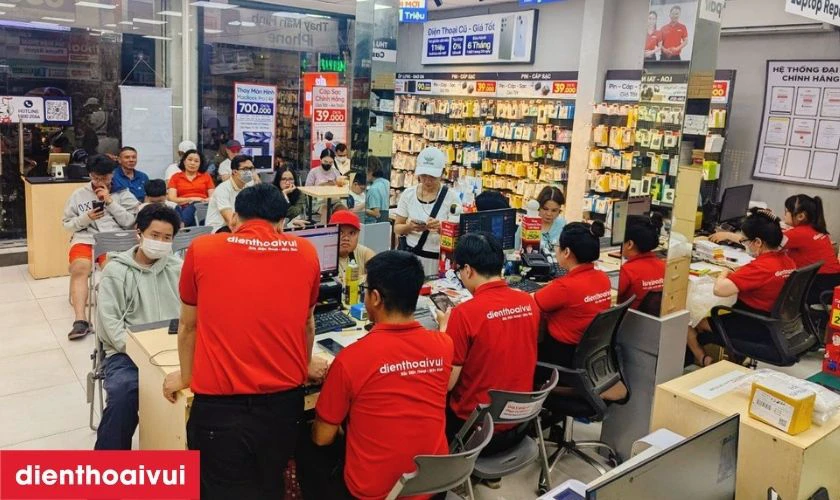 N&ecirc;n thay pin iPhone 16 Plus dung lượng chuẩn ch&iacute;nh h&atilde;ng GENA ở đ&acirc;u uy t&iacute;n, gi&aacute; tốt?