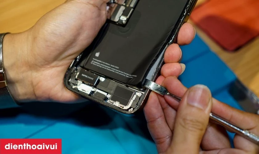 Thay pin GENA c&oacute; mất bảo h&agrave;nh Apple c&ograve;n lại của m&aacute;y kh&ocirc;ng?