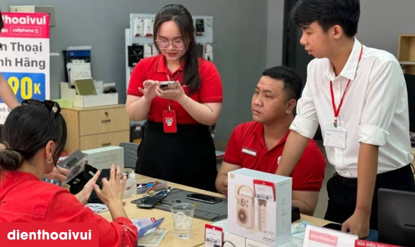 Quy tr&igrave;nh thay pin iPhone 16 Plus