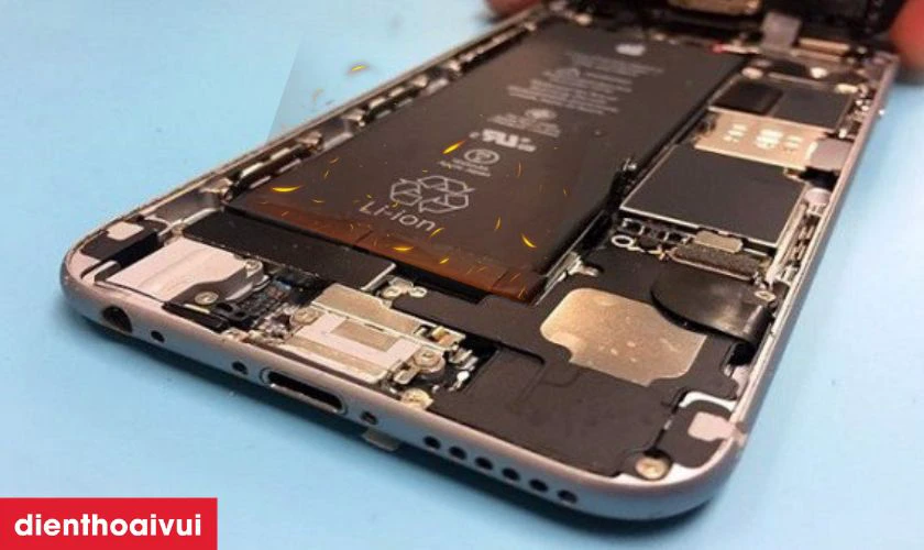 Khi n&agrave;o cần thay pin iPhone 6s Plus dung lượng cao ch&iacute;nh h&atilde;ng Vmas?