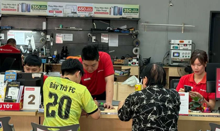 Ưu điểm khi thay pin iPhone quận 1 tại Điện Thoại Vui