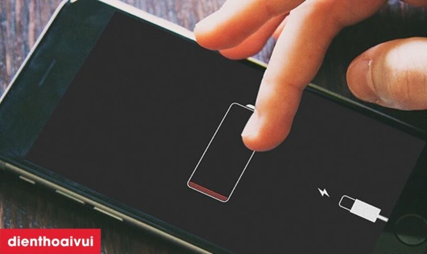 Kiểm tra tình trạng pin iPhone bằng cách xem trực tiếp