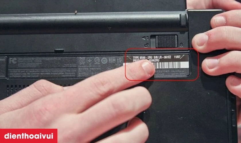Kiểm tra theo số serial in tr&ecirc;n pin
