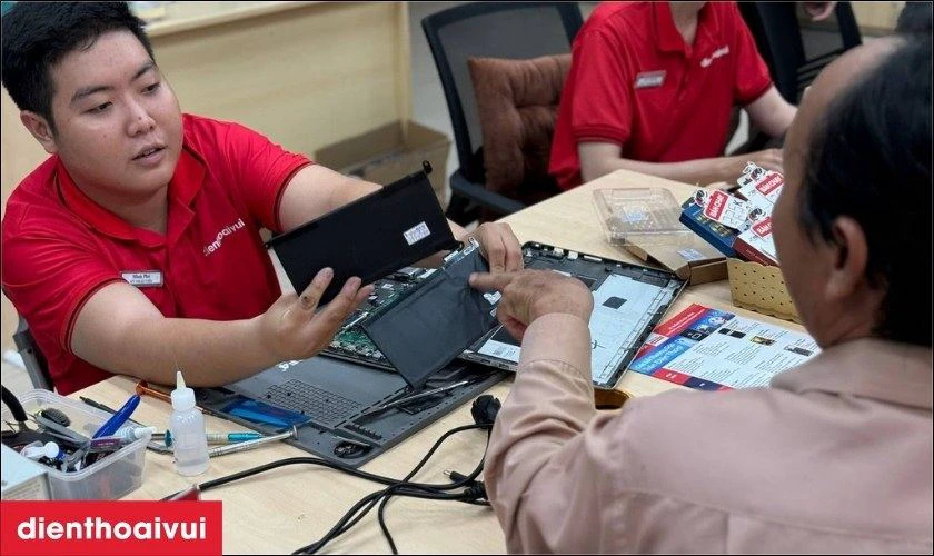Lưu &yacute; khi thay pin laptop Dell Inspiron 15 3451 NQ