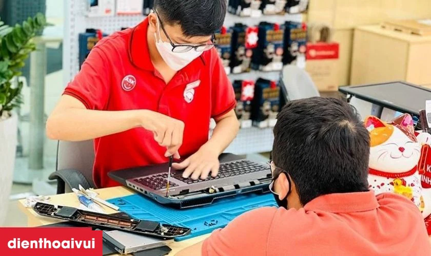 Thay pin laptop Dell Inspiron 15 5545 uy t&iacute;n đến ngay Điện Thoại Vui