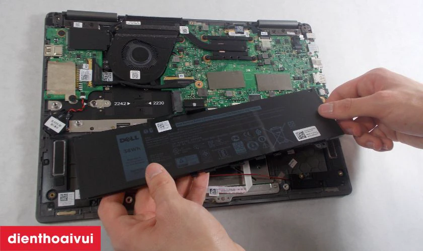 Cách kiểm tra pin laptop Dell Inspiron 15 5559 NQ chính hãng