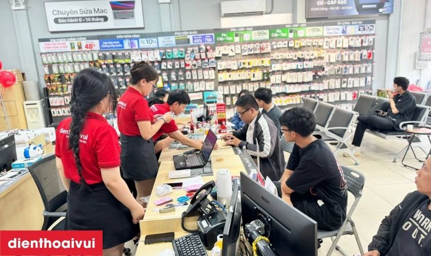 Tại sao n&ecirc;n thay pin laptop Dell Inspiron 15 7579 tại Điện Thoại Vui?