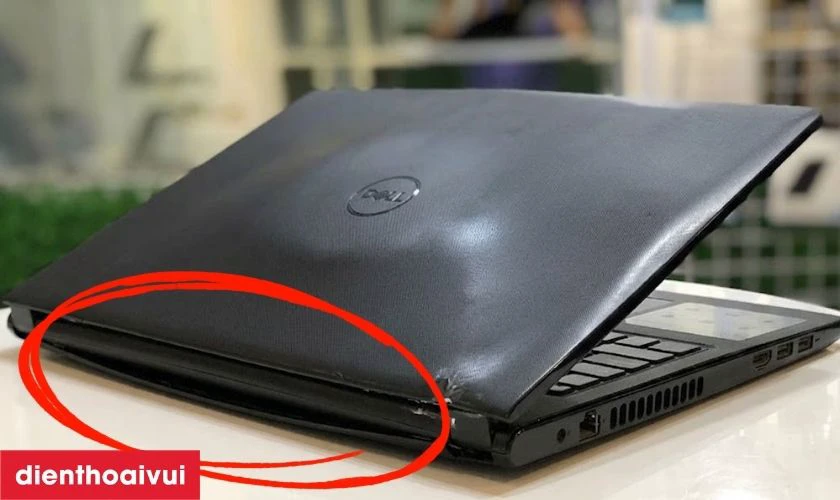 Dấu hiệu cần thay pin laptop Dell Inspiron 1526