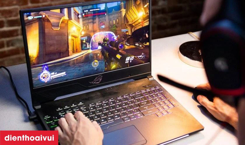 Sử dụng pin laptop như thế n&agrave;o l&agrave; tốt?
