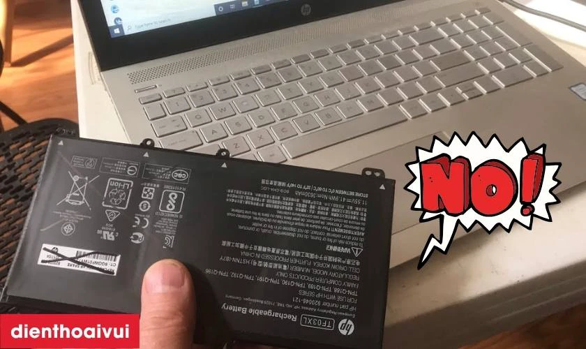 Pin bị phồng hoặc m&aacute;y n&oacute;ng bất thường