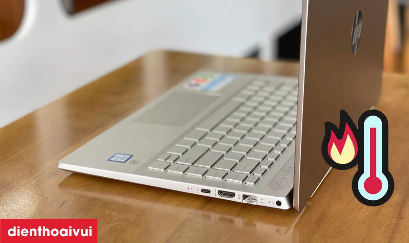 Pin laptop HP n&oacute;ng bất thường khi sạc