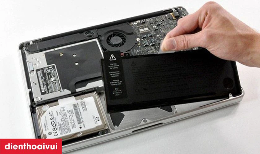 Lưu &yacute; khi thay pin laptop HP Pavilion 14 CE3026TU NQ