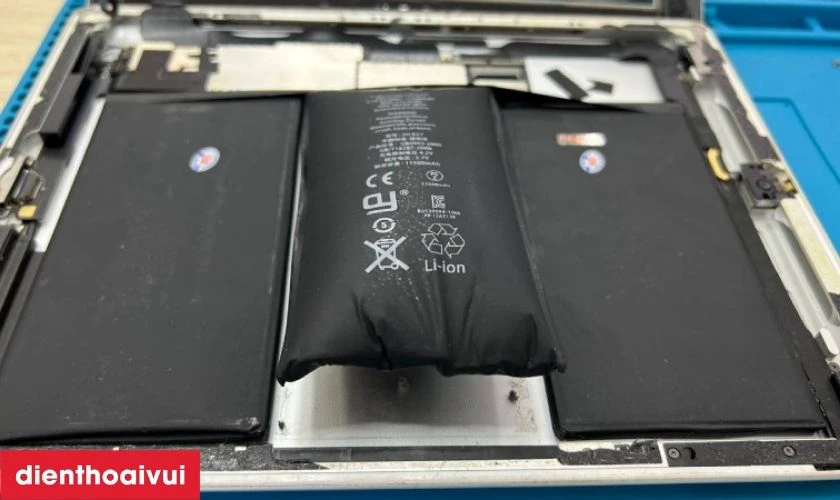 Dấu hiệu laptop HP Pavilion 15 CC157TX cần thay pin