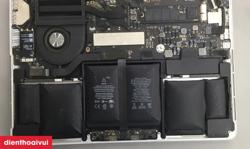 Cách nhận biết pin laptop HP Pavilion 17BX bị hỏng