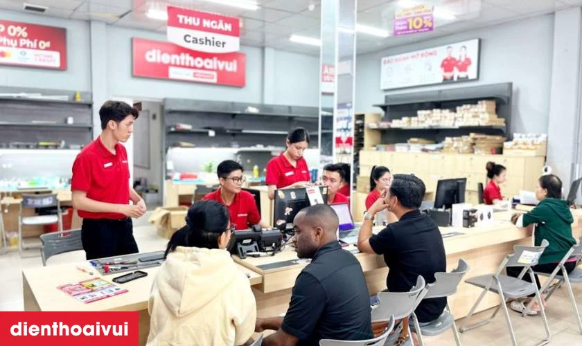 Quy tr&igrave;nh thay pin laptop HP ProBook 8530P lấy liền tại Điện Thoại Vui