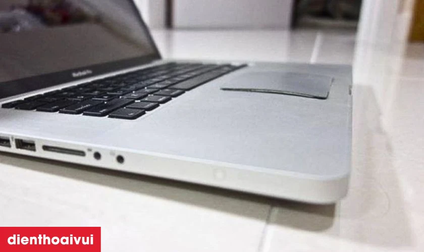 Dấu hiệu cần thay pin MacBook Air 2017