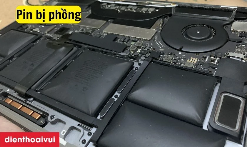 Pin MacBook 2013 bị phồng cần thay mới