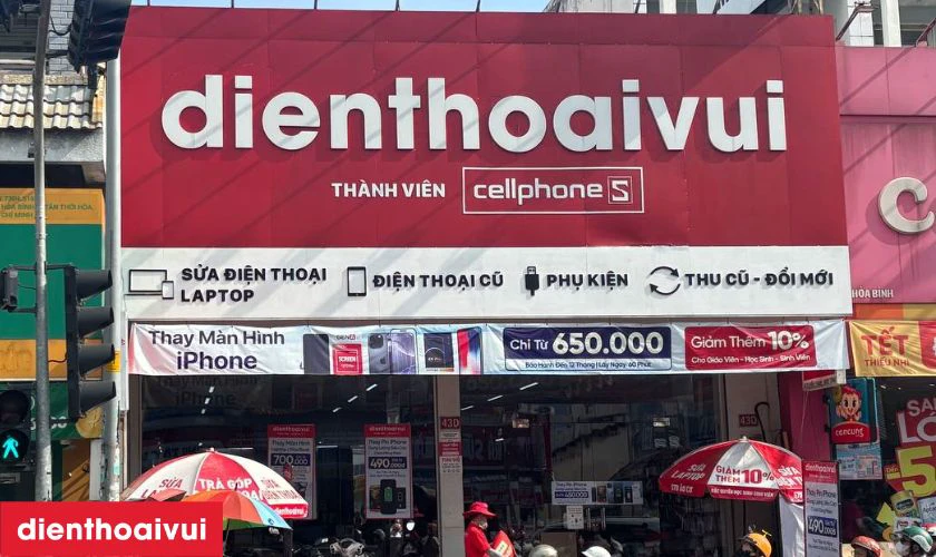 Quy tr&igrave;nh thay pin MacBook Pro 2018/2019 15 inch A1990 ch&iacute;nh h&atilde;ng Pisen