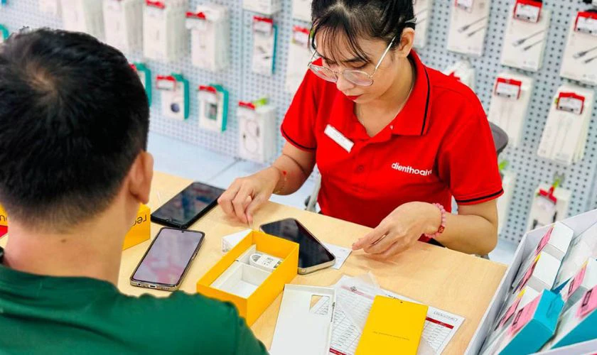 Tiếp nhận OPPO A12 gặp vấn đề về pin