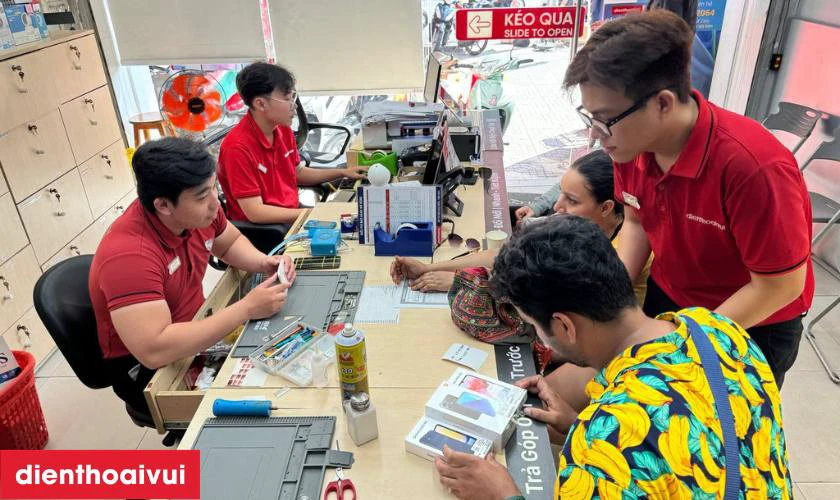 V&igrave; sao n&ecirc;n thay pin Oppo A35 dung lượng cao Vmas tại Điện Thoại Vui?