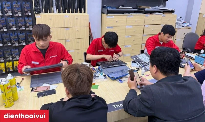 Thay pin Oppo A9 2020 ch&iacute;nh h&atilde;ng Deji ở đ&acirc;u uy t&iacute;n, gi&aacute; tốt?