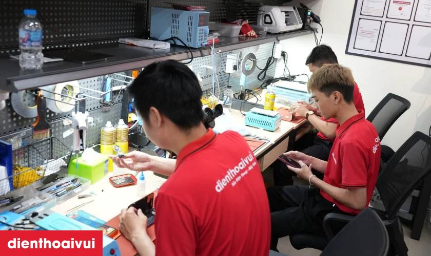 Vì sao nên thay pin dung lượng cao Vmas