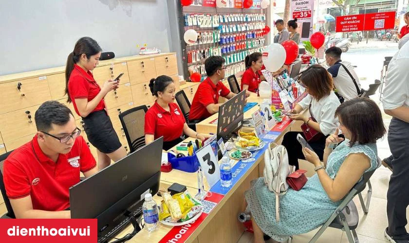 Dịch vụ thay pin OPPO A98 5G lấy liền tại Điện Thoại Vui