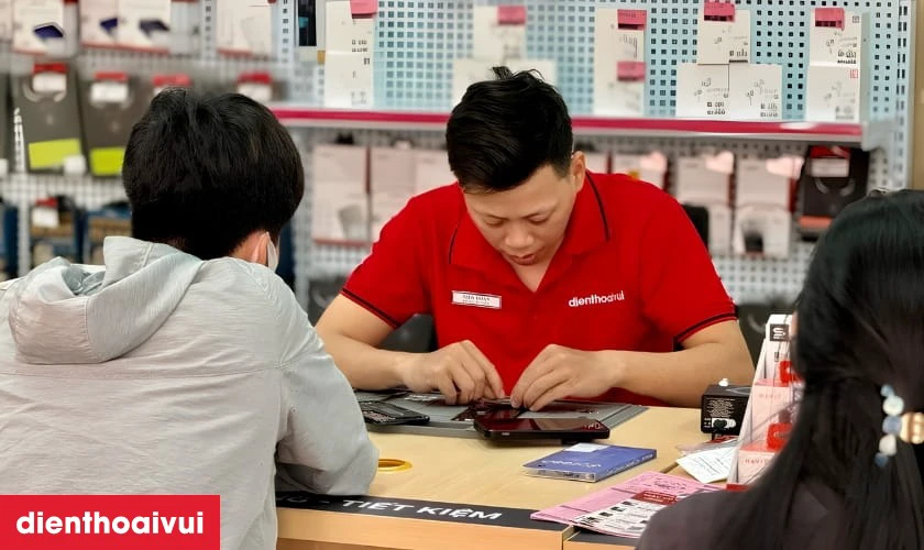 Cần lưu ý gì khi thay pin pin OPPO F11
