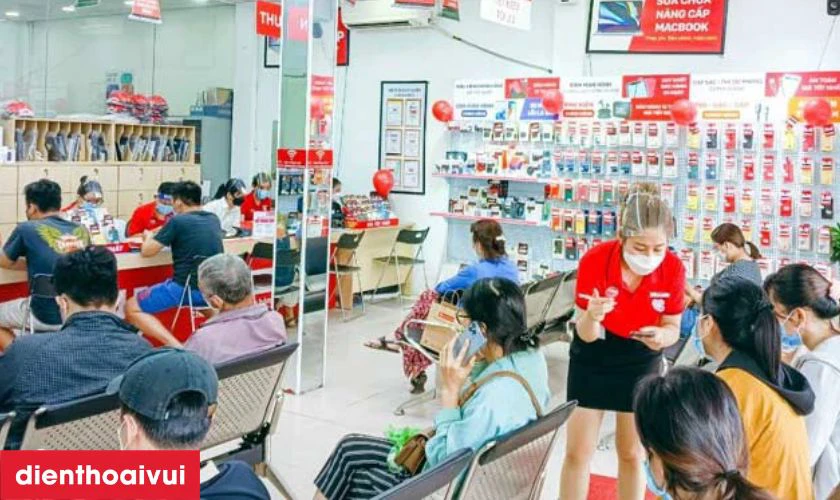 Dịch vụ thay pin OPPO F7 lấy liền tại Điện Thoại Vui