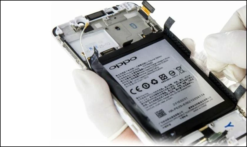 Khi nào nên đi thay pin mới cho điện thoại OPPO?