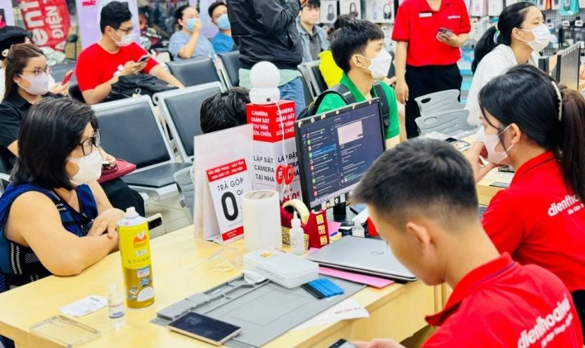 Điện Thoại Vui có tốt để đến thay pin OPPO hay không?