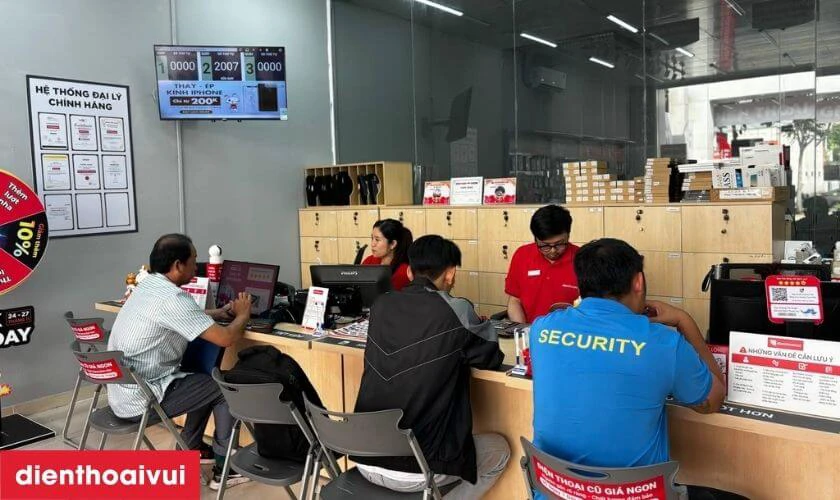 Địa chỉ thay pin OPPO Reno 10 Pro Plus uy tín