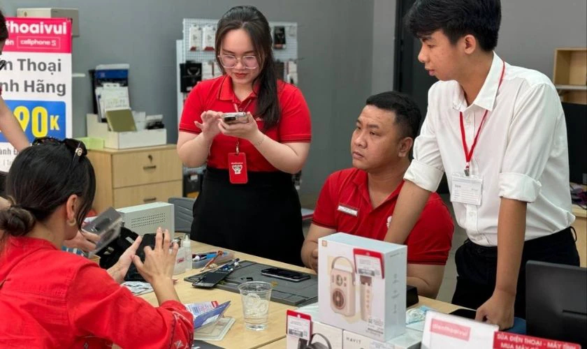 Tiêu chí lựa chọn địa chỉ thay pin realme quận Tân Bình