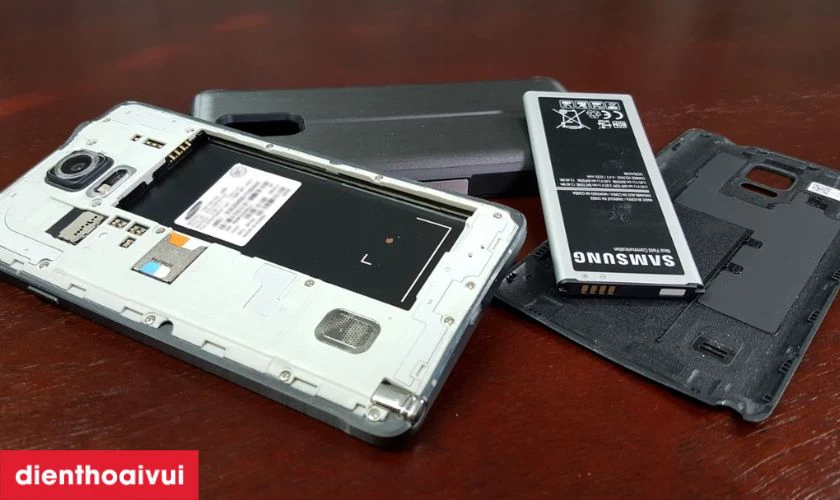Nguy&ecirc;n nh&acirc;n cần thay pin Samsung A Series
