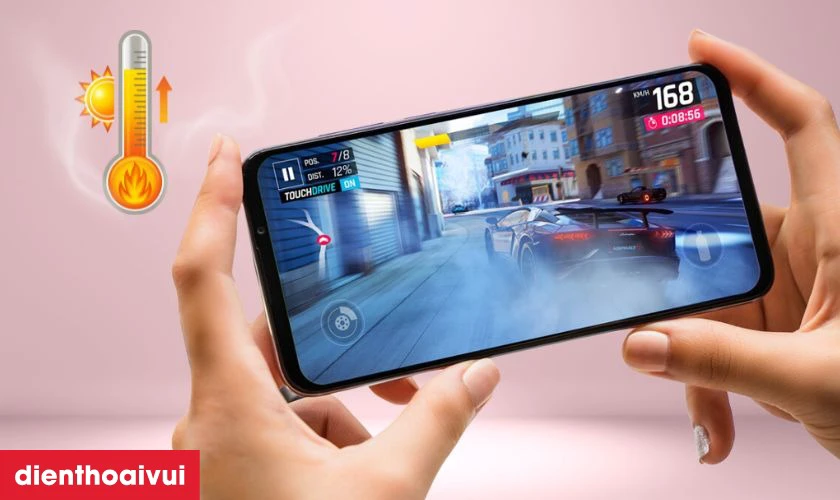 Pin nhanh bị n&oacute;ng l&agrave; dấu hiệu cần thay pin nhanh ch&oacute;ng