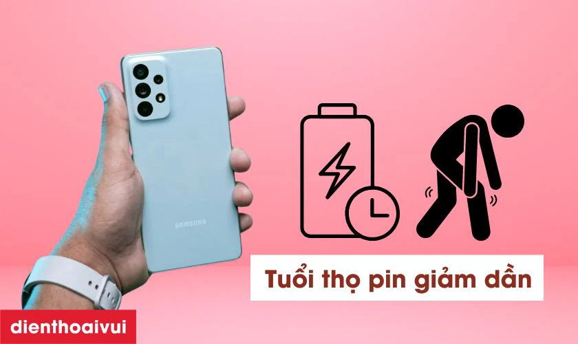 500 - 1000 l&agrave; số lần sạc m&agrave; pin lithium-ion Samsung A43