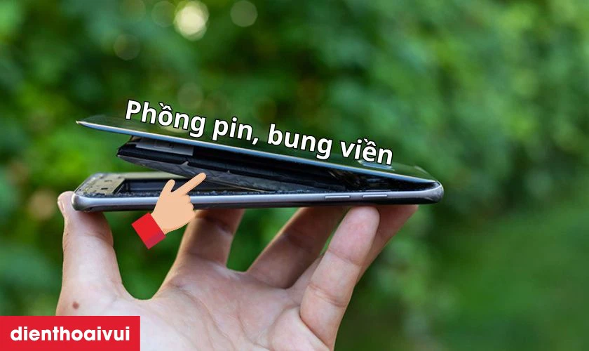Chai phồng l&agrave; dấu hiệu cho thấy bạn cần thay pin c&agrave;ng sớm c&agrave;ng tốt