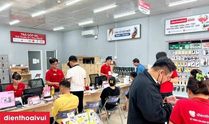 Địa chỉ thay pin Samsung Galaxy A05 ch&iacute;nh h&atilde;ng Deji ở đ&acirc;u gi&aacute; tốt tại TPHCM, H&agrave; Nội?