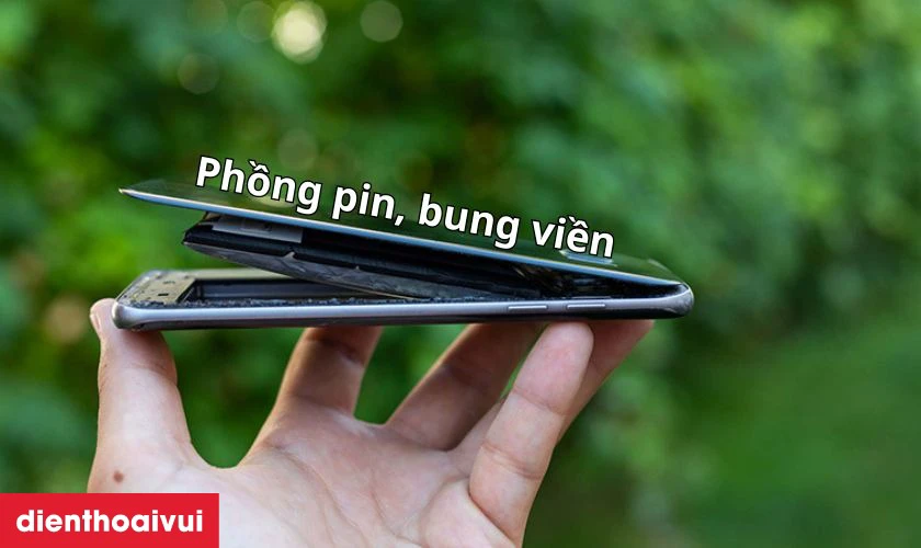 Pin chai phồng l&agrave; dấu hiệu cần thay pin sớm người d&ugrave;ng n&ecirc;n lưu &yacute;