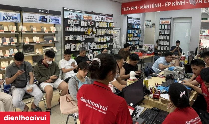 Địa chỉ thay pin Samsung A11 ch&iacute;nh h&atilde;ng tại TPHCM v&agrave; H&agrave; Nội