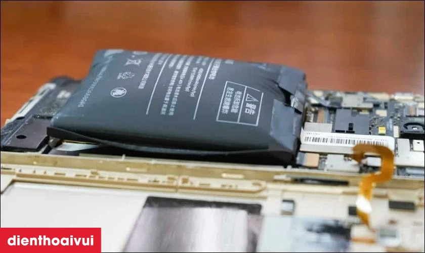 Dấu hiệu cần thay pin Samsung A50