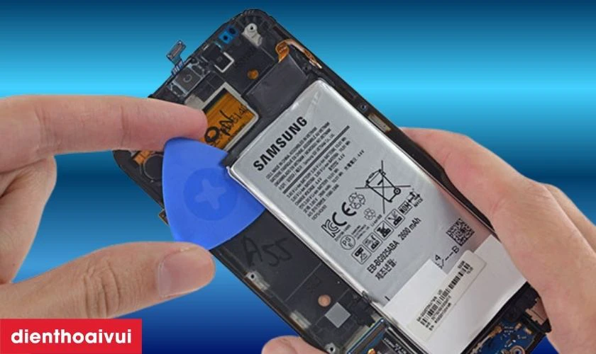 Cần lưu &yacute; g&igrave; khi thay pin Samsung Galaxy A56 5G?