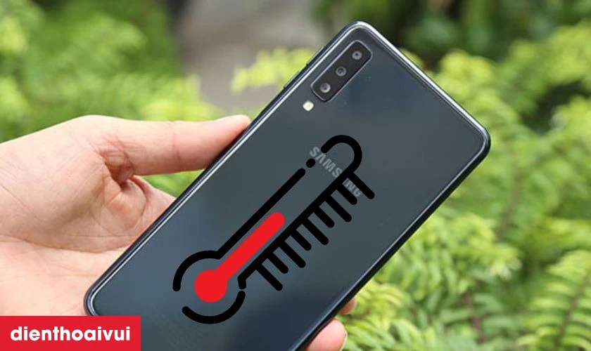 Nguy&ecirc;n nh&acirc;n pin Samsung Galaxy A7 2018 bị chai ph&ograve;ng v&agrave; hư hỏng