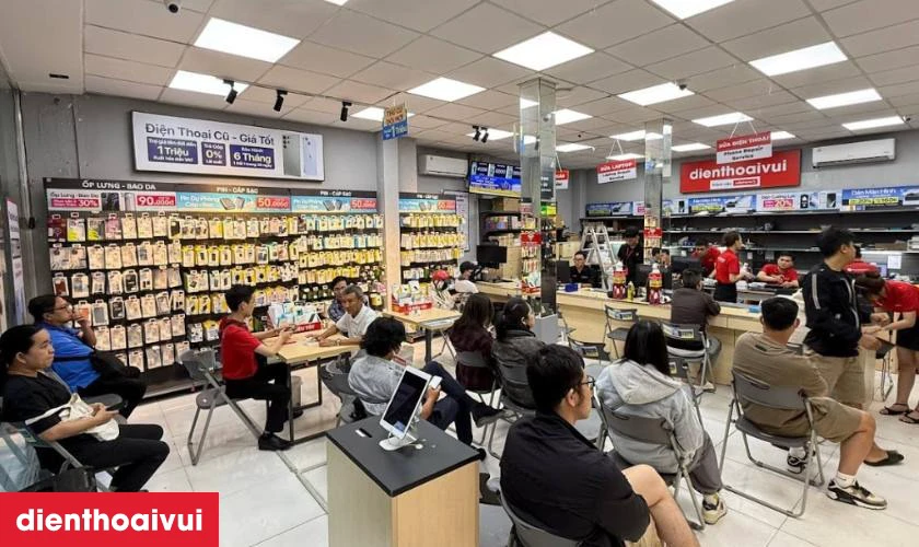 Quy tr&igrave;nh thay pin Samsung Galaxy S10E lấy liền